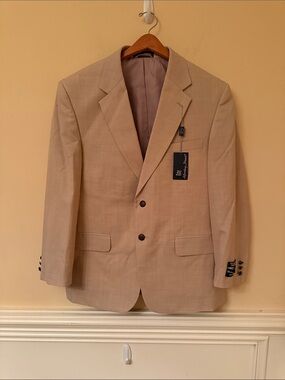 NWT Meeting Street‎ Men's Tan Stain/Wrinkle Resistant Blazer Size 42 Short